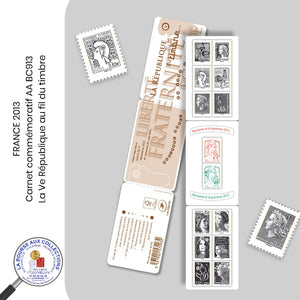 2013 - Autoadhésifs - Y&T AA BC913 Carnet commémoratif- La Ve République au fil du timbre de 1959 à 2013 - Neuf **